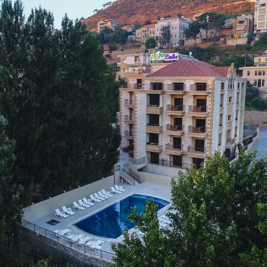 Green Lake Hotel - Jezzîne Exteriör bild